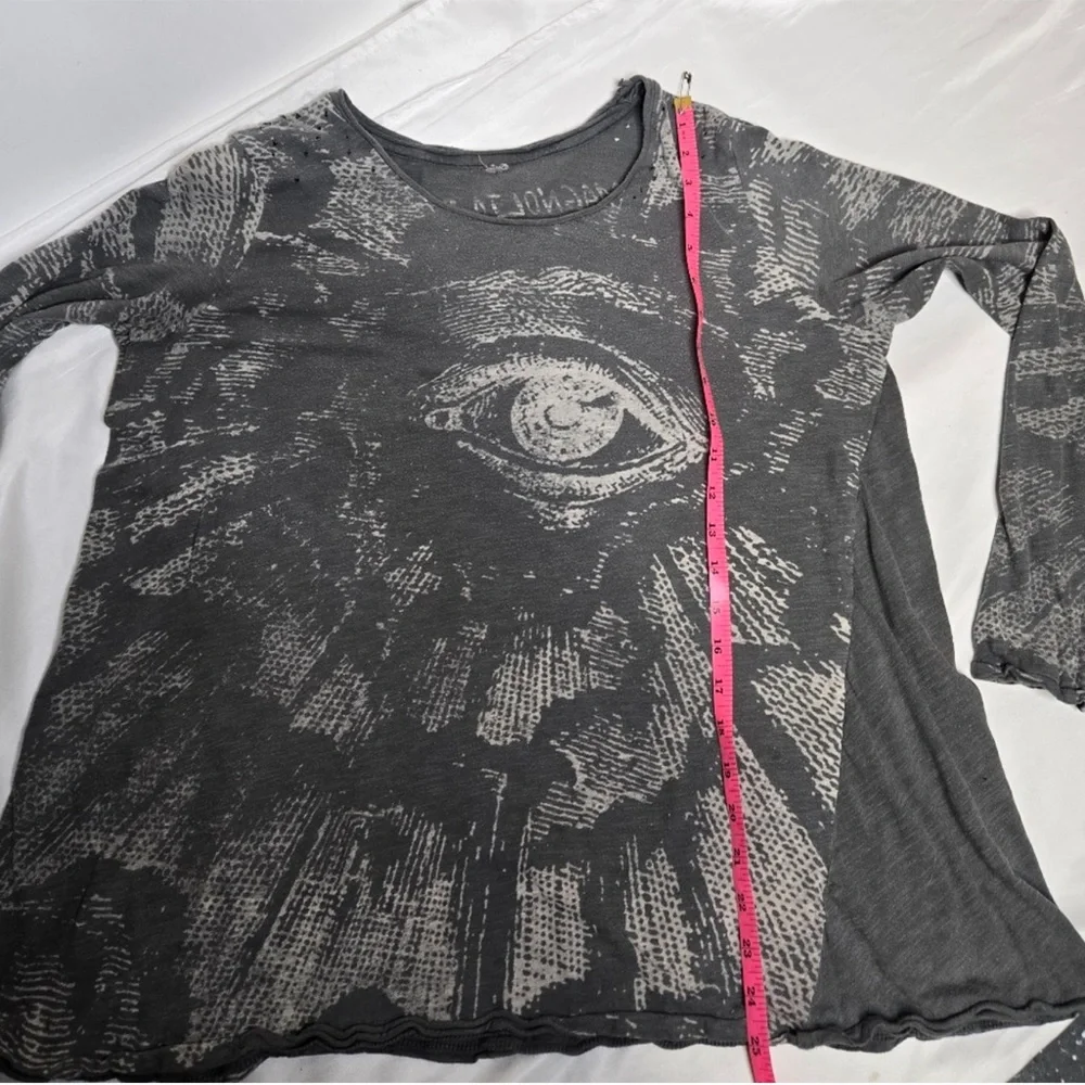 Magnolia Pearl Freedom of Conscience Long Sleeve - Picture 7 of 8